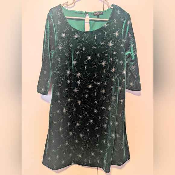 Smak Parlour Dresses & Skirts - Smak Parlour Emerald Velvet & Silver Starburst Shift Dress